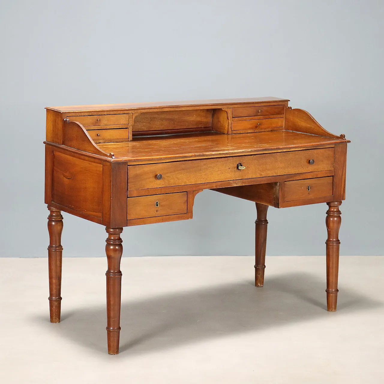 Scrivania in noce con 7 cassetti, '800 1