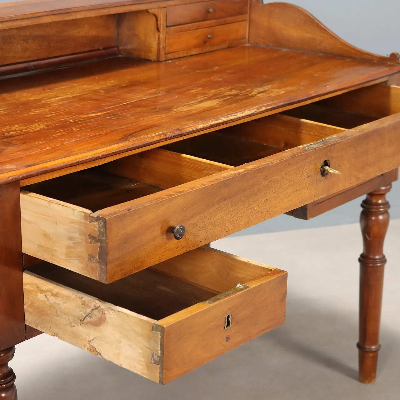 Scrivania in noce con 7 cassetti, '800 6