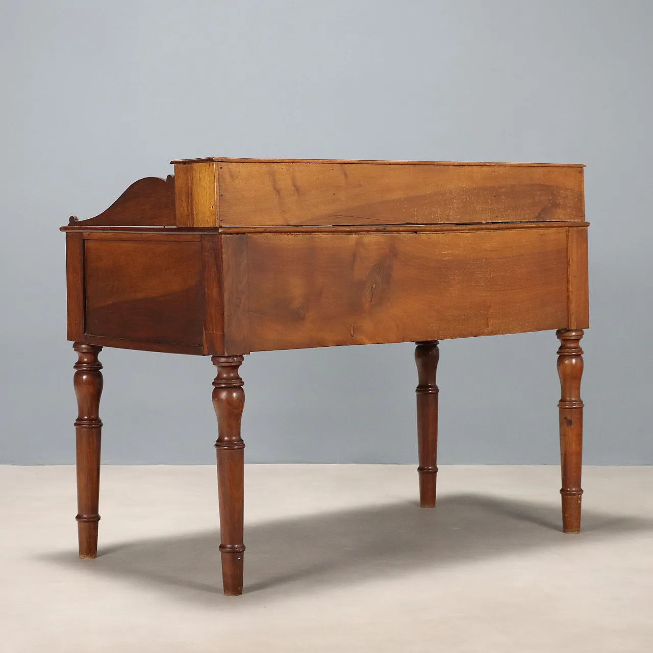 Scrivania in noce con 7 cassetti, '800 10