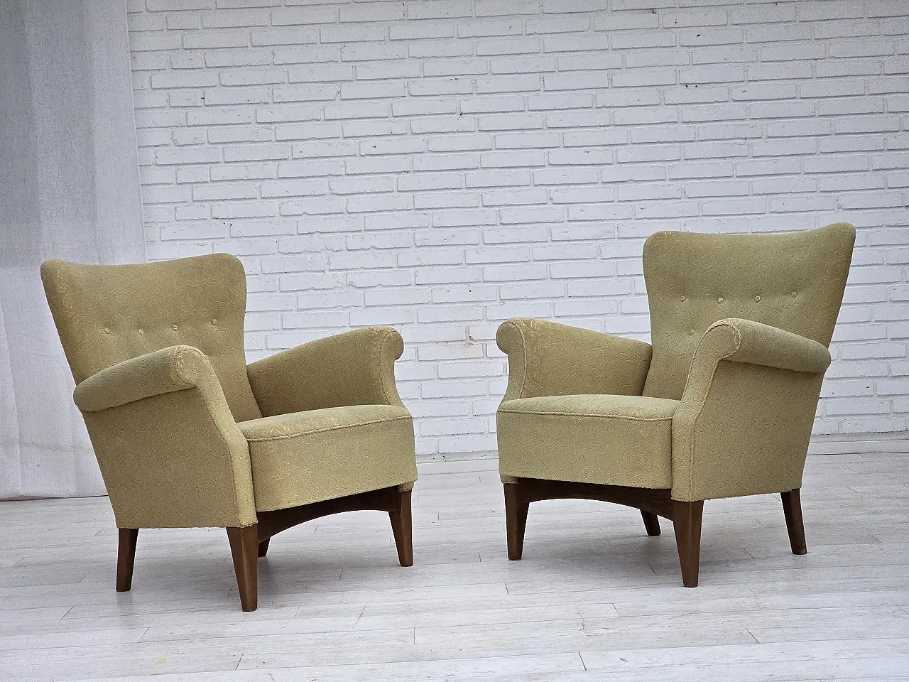Danish armchair by Fritz Hansen, series 8000/8020, 1960s 2