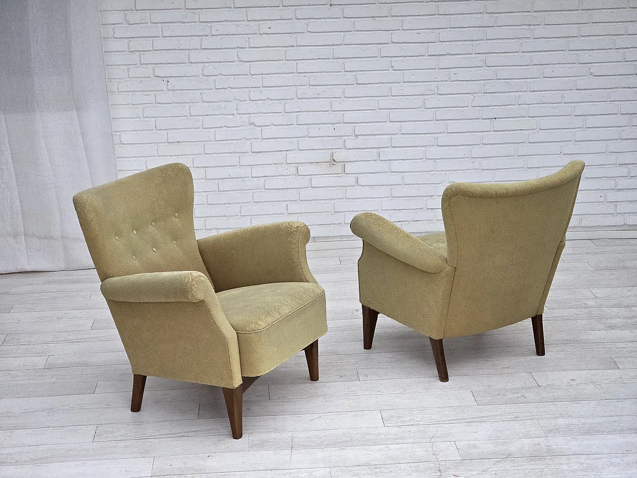 Danish armchair by Fritz Hansen, series 8000/8020, 1960s 4