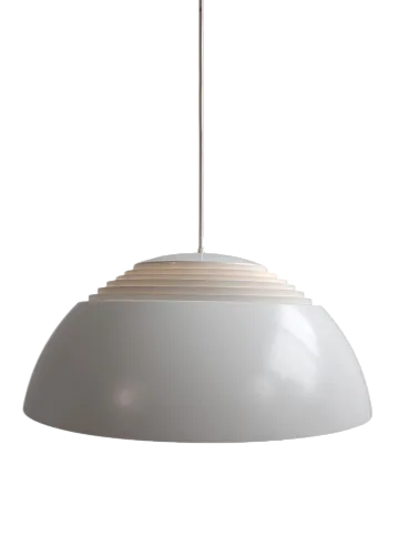 Lampada AJ Royal di Arne Jacobsen per Louis Poulsen, '900