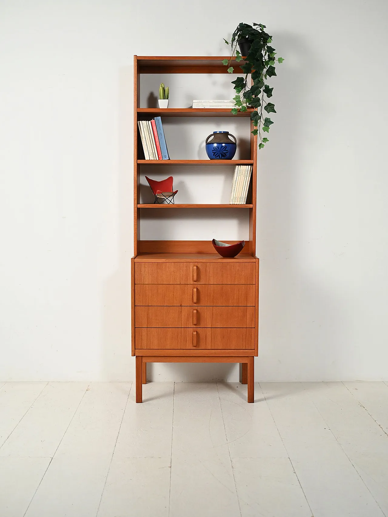 Scandinavian teak bookcase by Bertil Fridhagen for Bodafors, 1960s 1