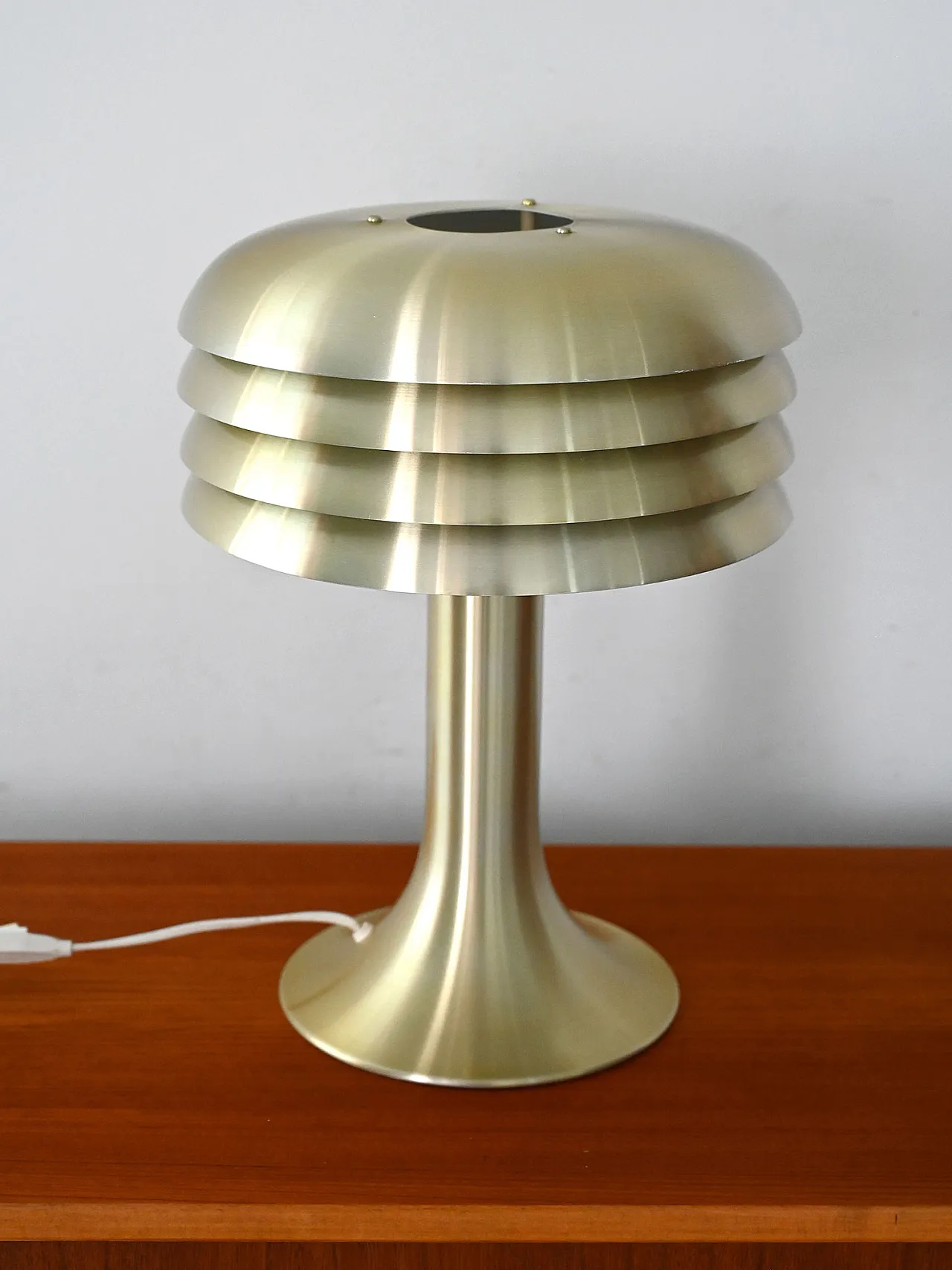 Lampada BN-26 di Hans-Agne Jakobsson 5