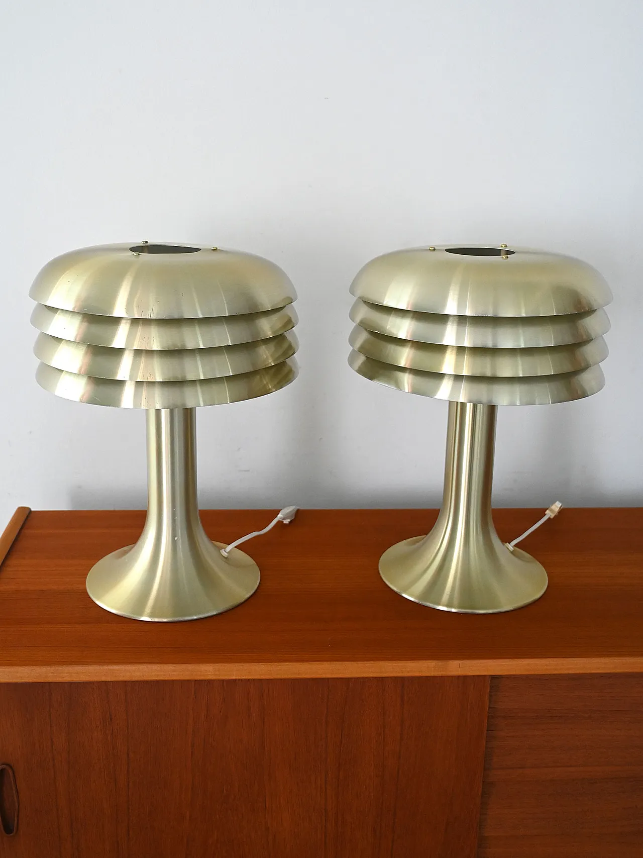 Coppia di lampade BN-26 di Hans-Agne Jakobsson, anni '60 7