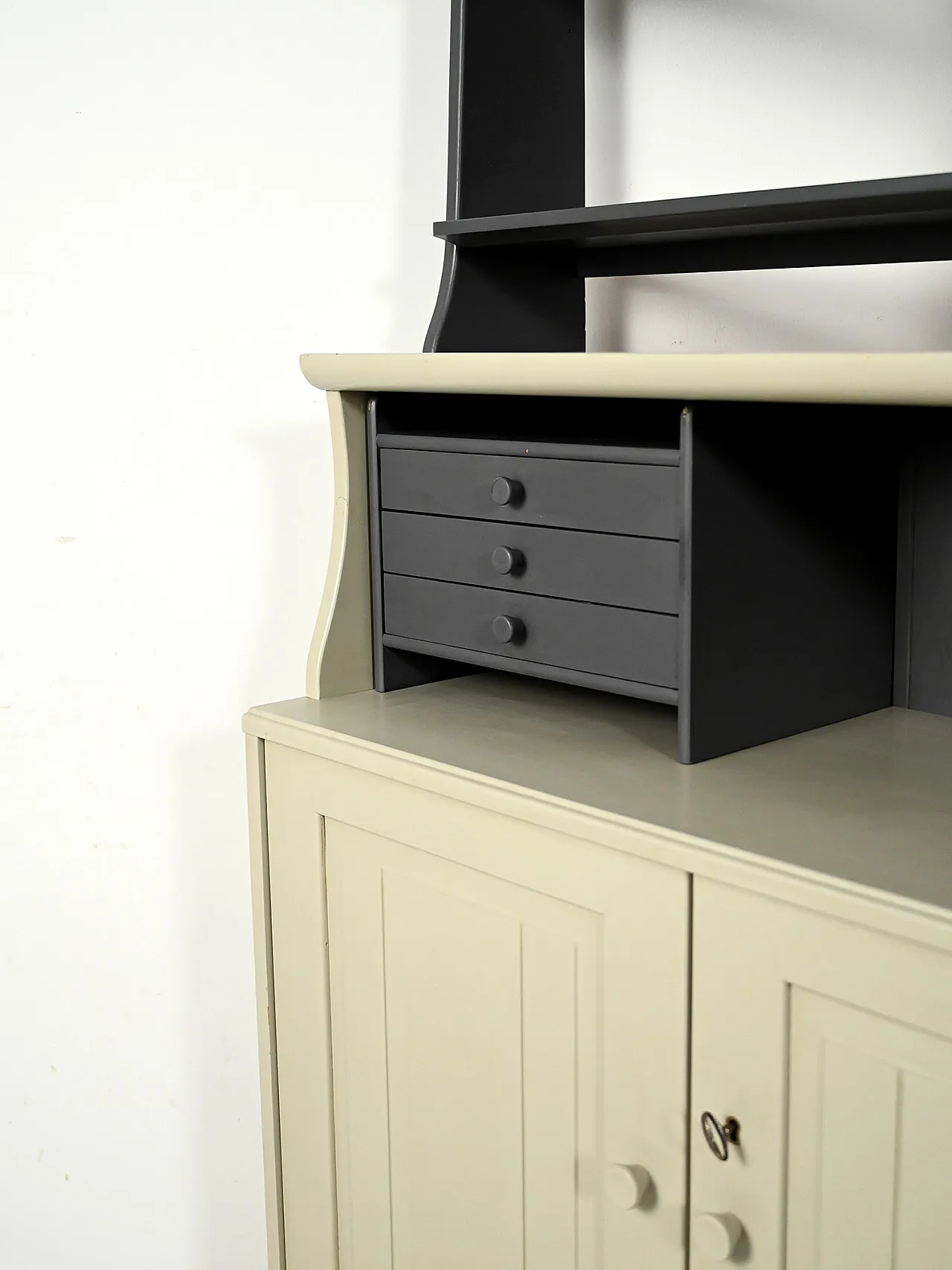 Cabinet with exposed shelves “Visingsö” by Carl Malmsten for Svensk Fur 6