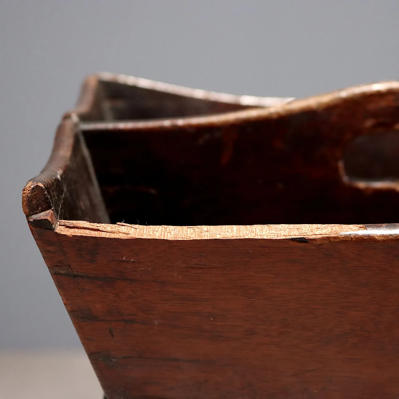 Servomuto in mogano con gamba tornita, fine '800 7