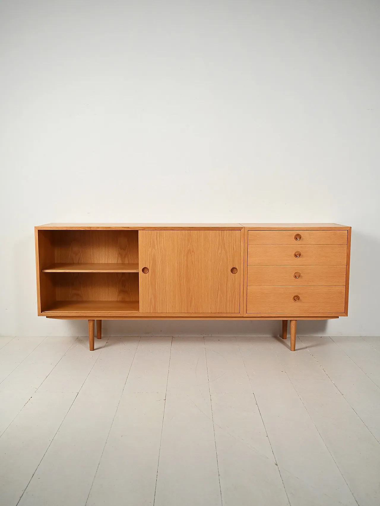 Sideboard scandinavo in rovere di Børge Mogensen per Karl Andersson 4