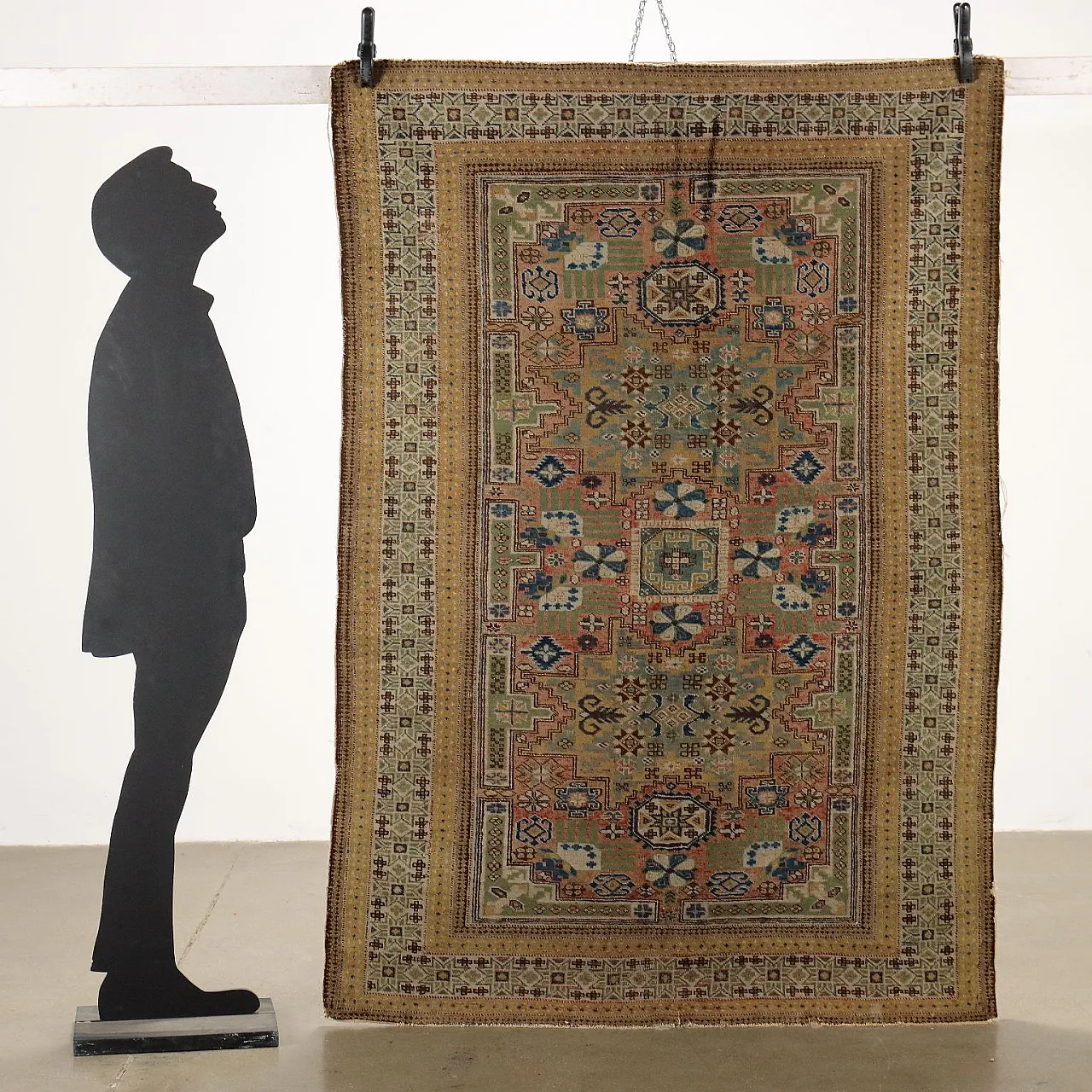 Ardebil rug in cotton and wool, late 20th century 2