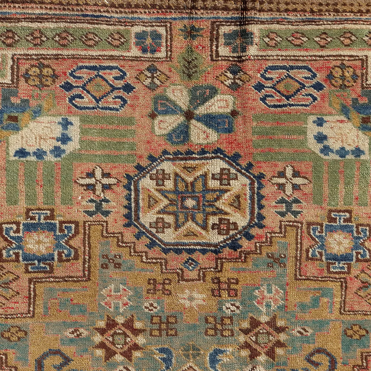 Ardebil rug in cotton and wool, late 20th century 4