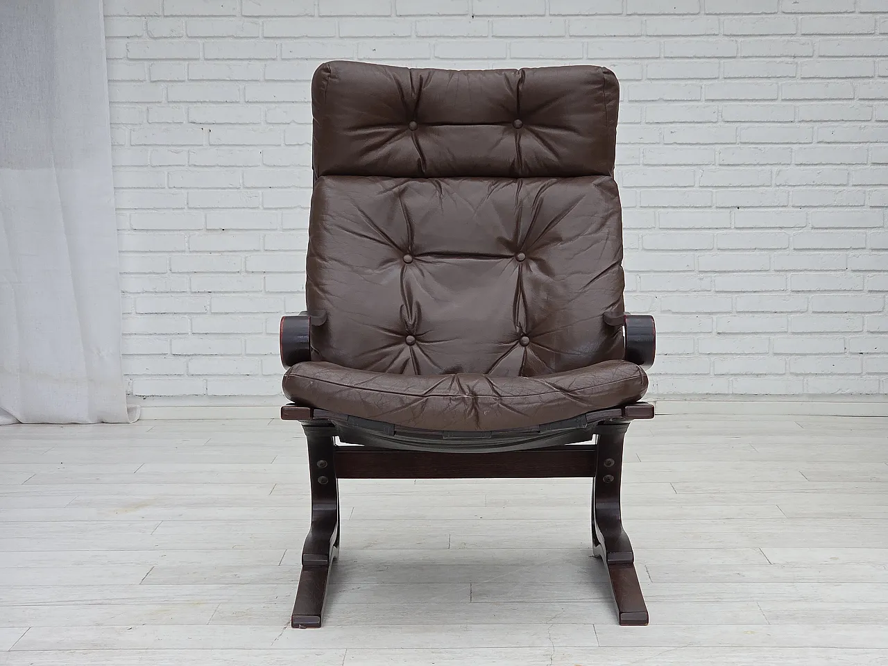 Poltrona lounge modello Kengu norvegese, anni '70 4