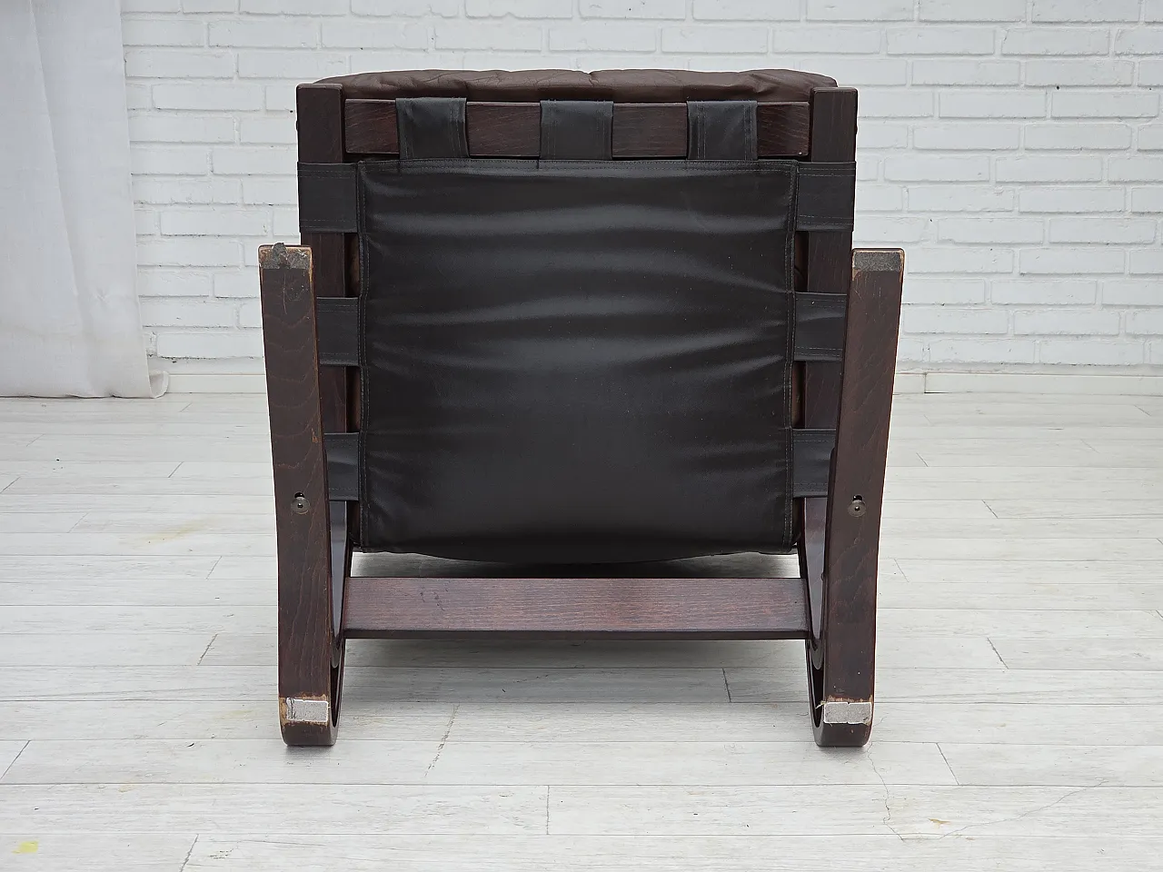 Poltrona lounge modello Kengu norvegese, anni '70 14