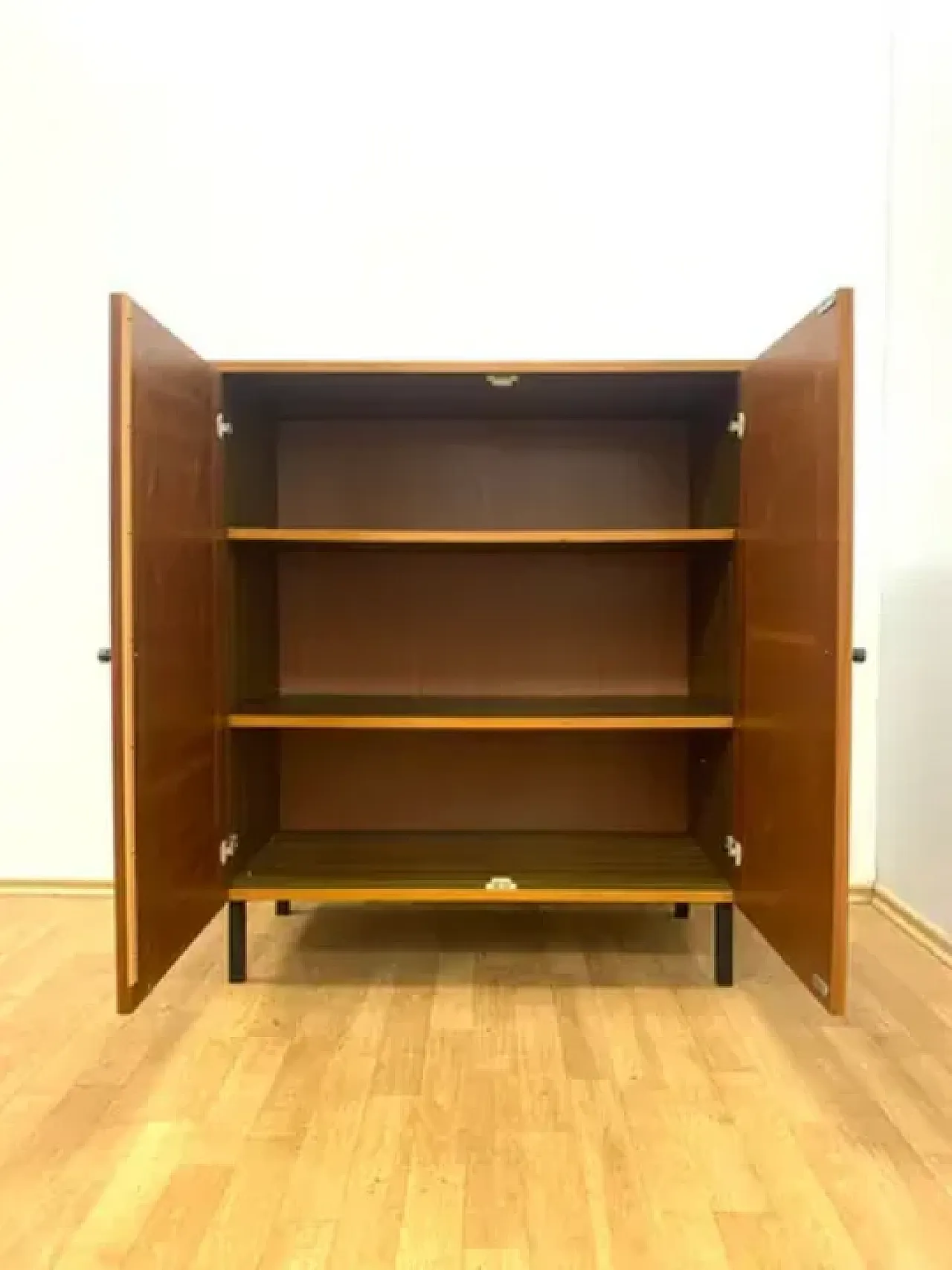 Cassettiera di Hikor Písek, anni '70 3