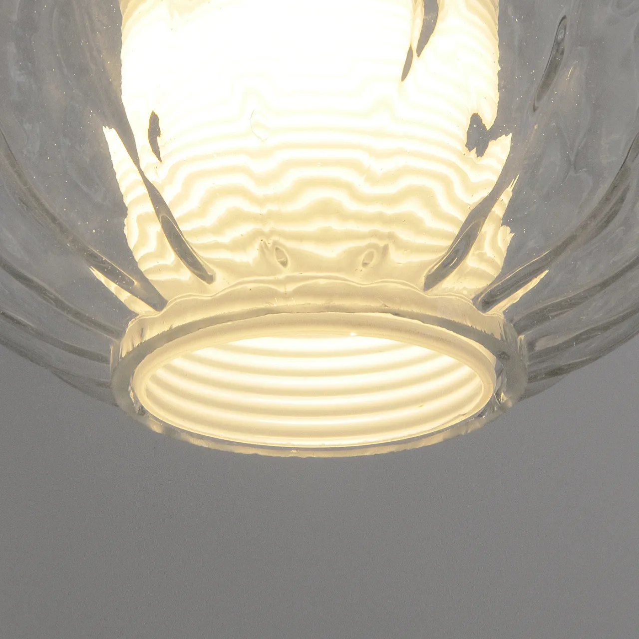 Coppia di lampade a sospensione nello stile di Angelo Brotto, anni '60 8