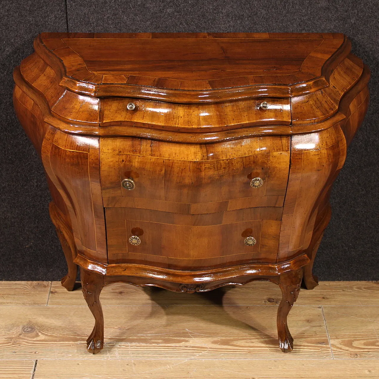 Venetian chest of drawers, 20th century 3