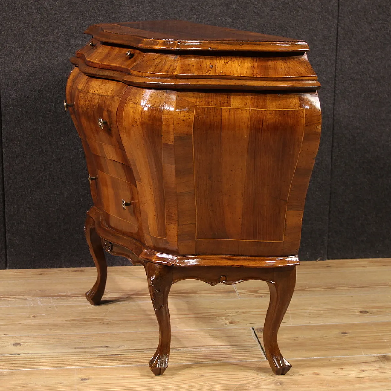 Venetian chest of drawers, 20th century 4