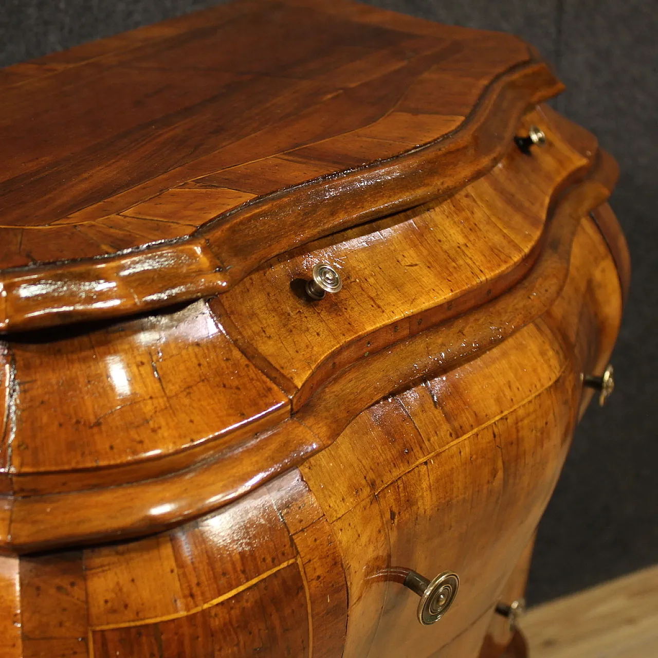 Venetian chest of drawers, 20th century 11