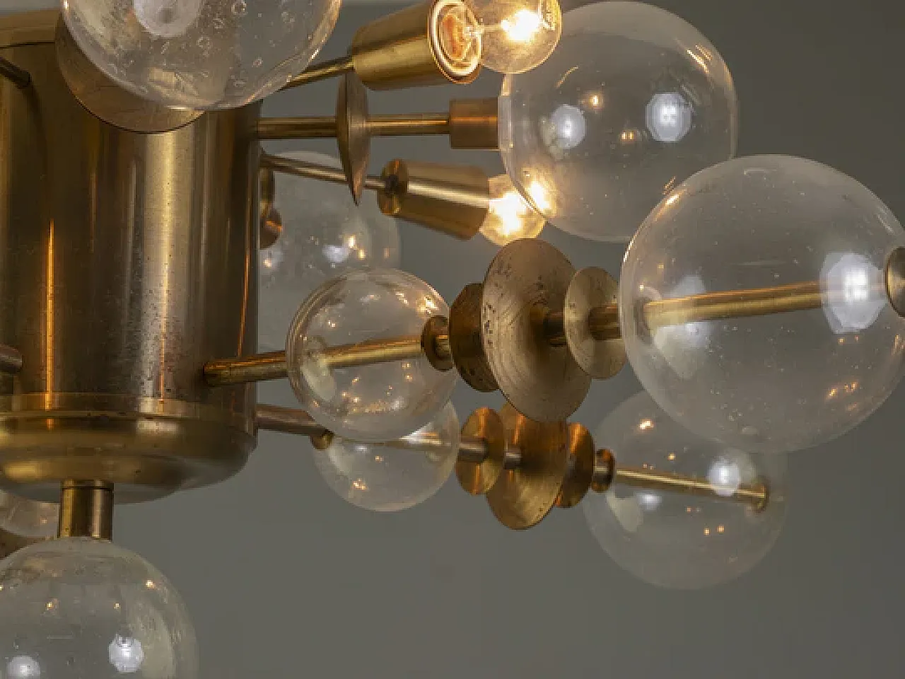 Lampadario in ottone dell'era spaziale, anni '70 12