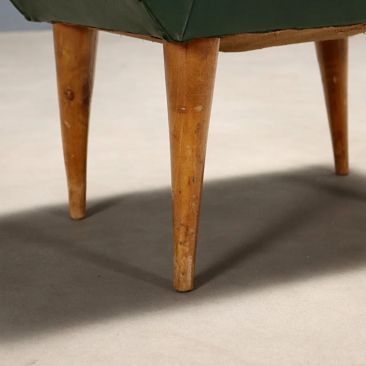 Pouf with wooden legs and green imitation leather seat, 20th century 4