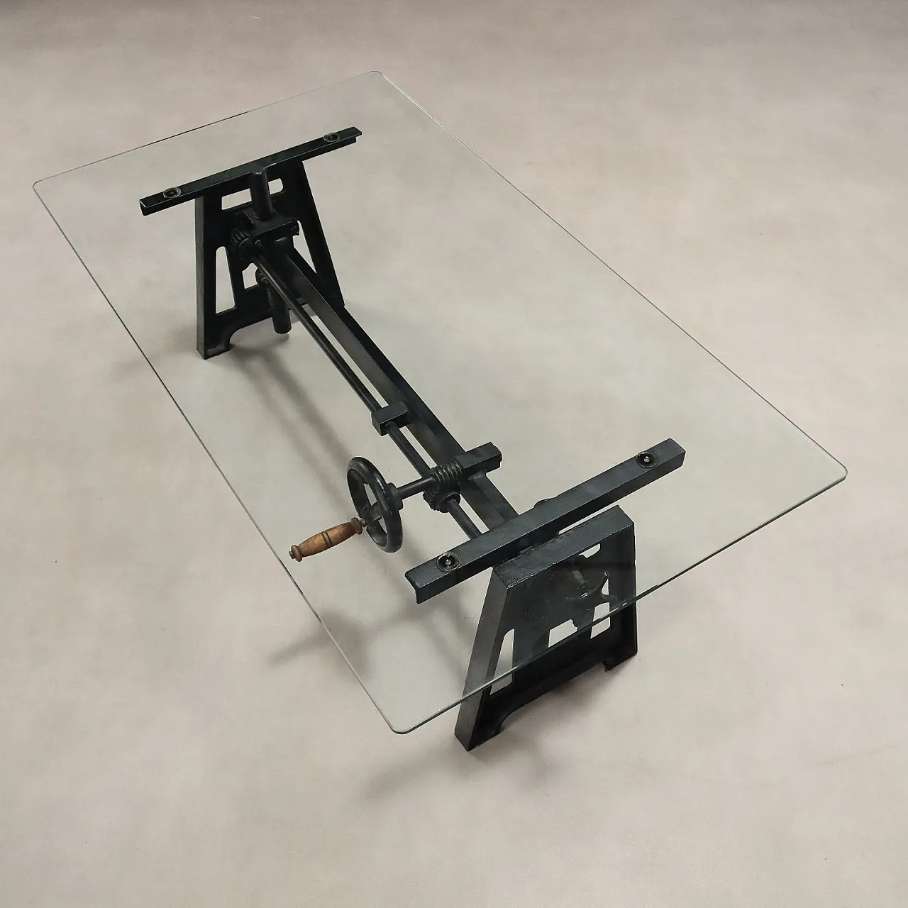 Tavolino in vetro e ferro con meccanismo regolabile, '900 4