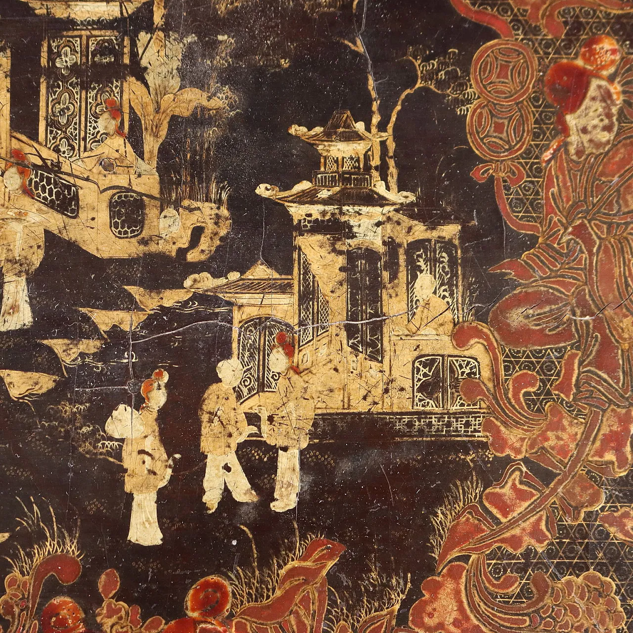 Wooden chinoiserie coffee table, 19th century 5