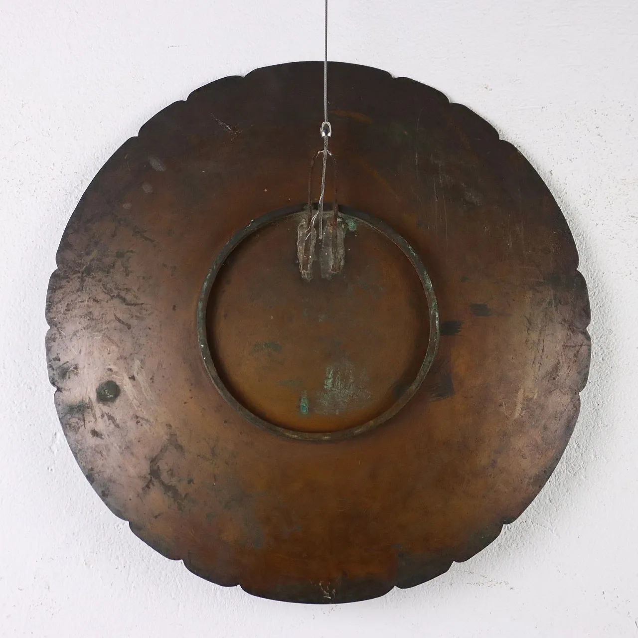 Japanese decorated bronze plate, late 19th century 10