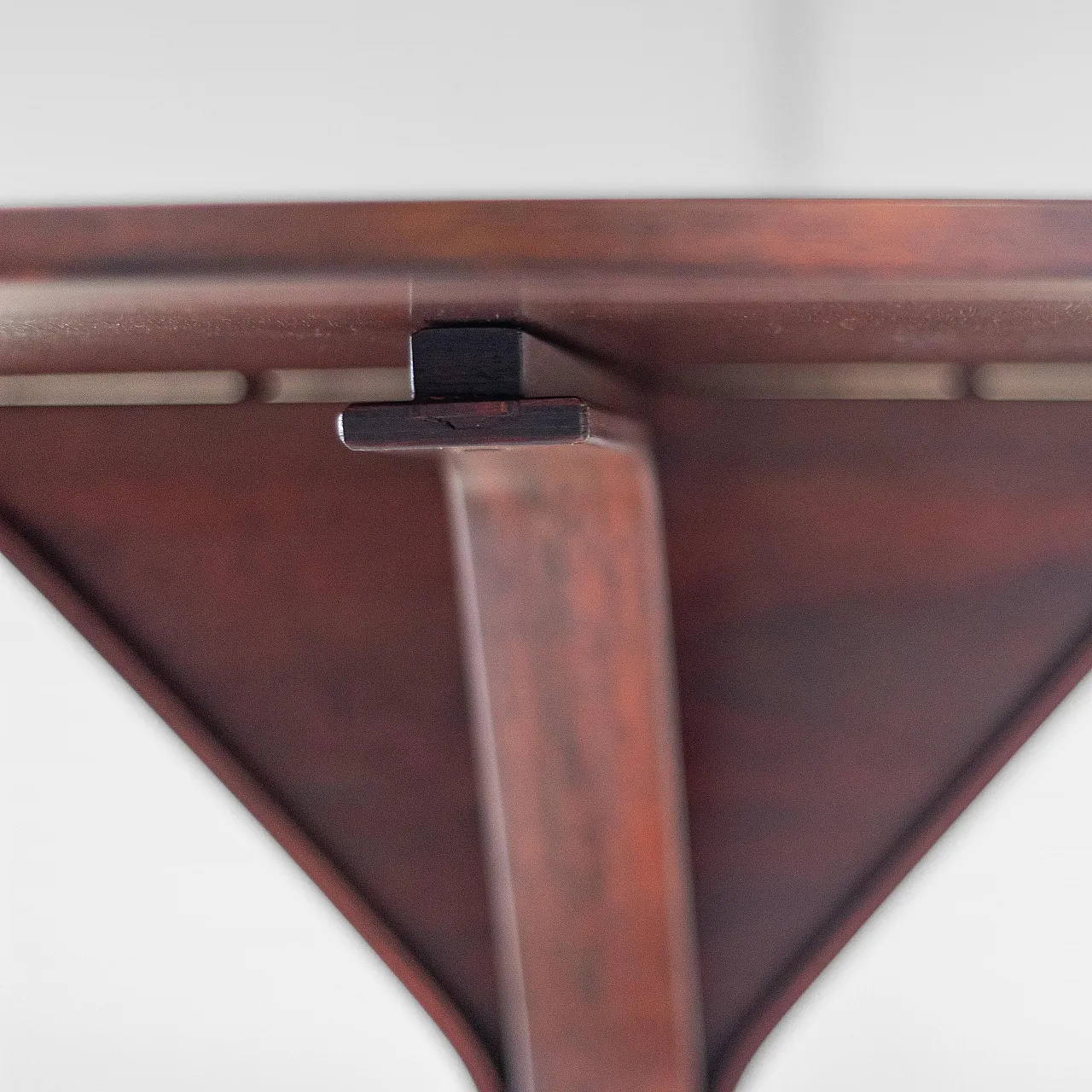 Tavolo in palissandro, mod. 522 di Frattini per Bernini, anni '60 15