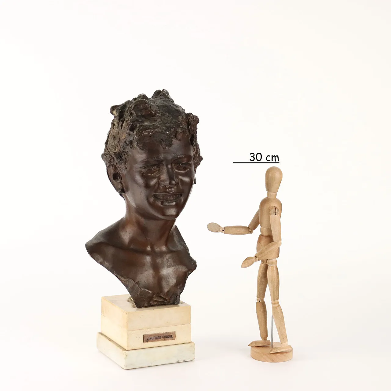 Vincenzo Cinque, Busto di ragazzo, scultura in bronzo e marmo 3
