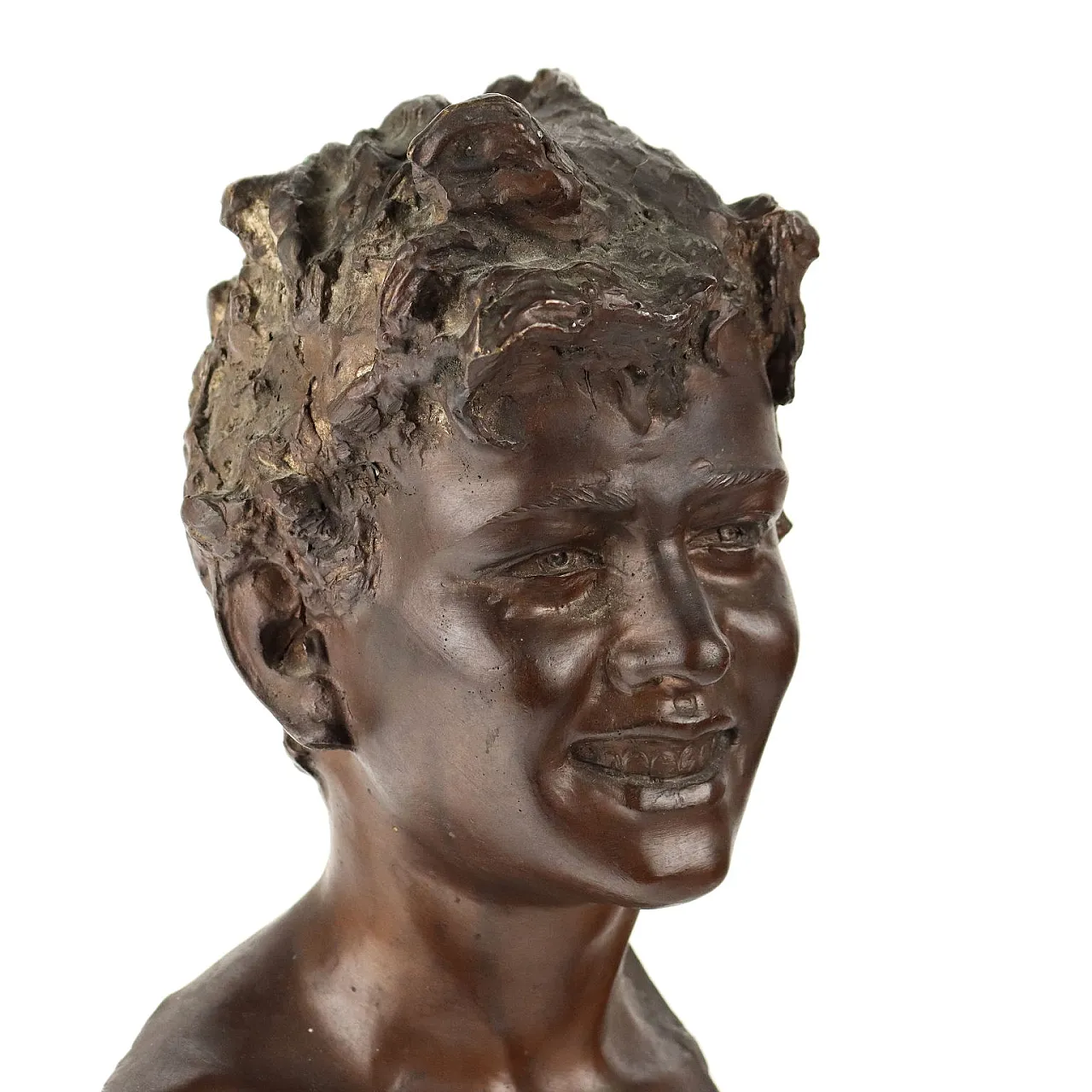 Vincenzo Cinque, Busto di ragazzo, scultura in bronzo e marmo 4