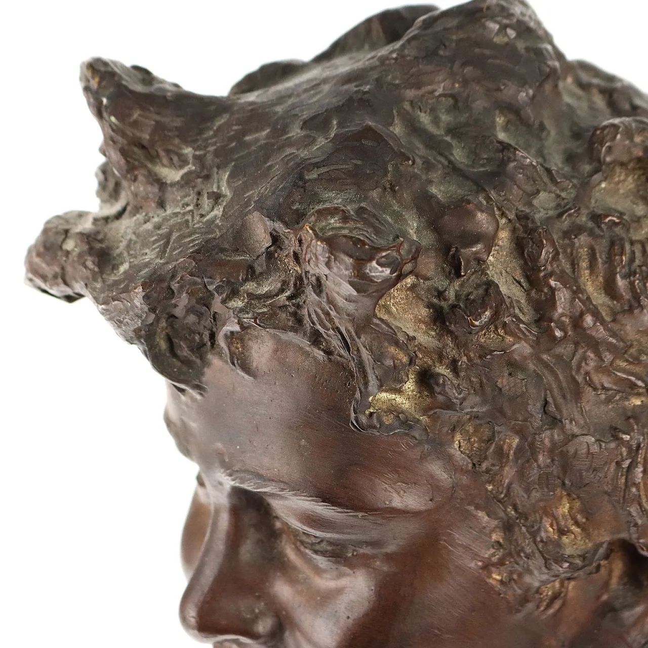 Vincenzo Cinque, Busto di ragazzo, scultura in bronzo e marmo 6