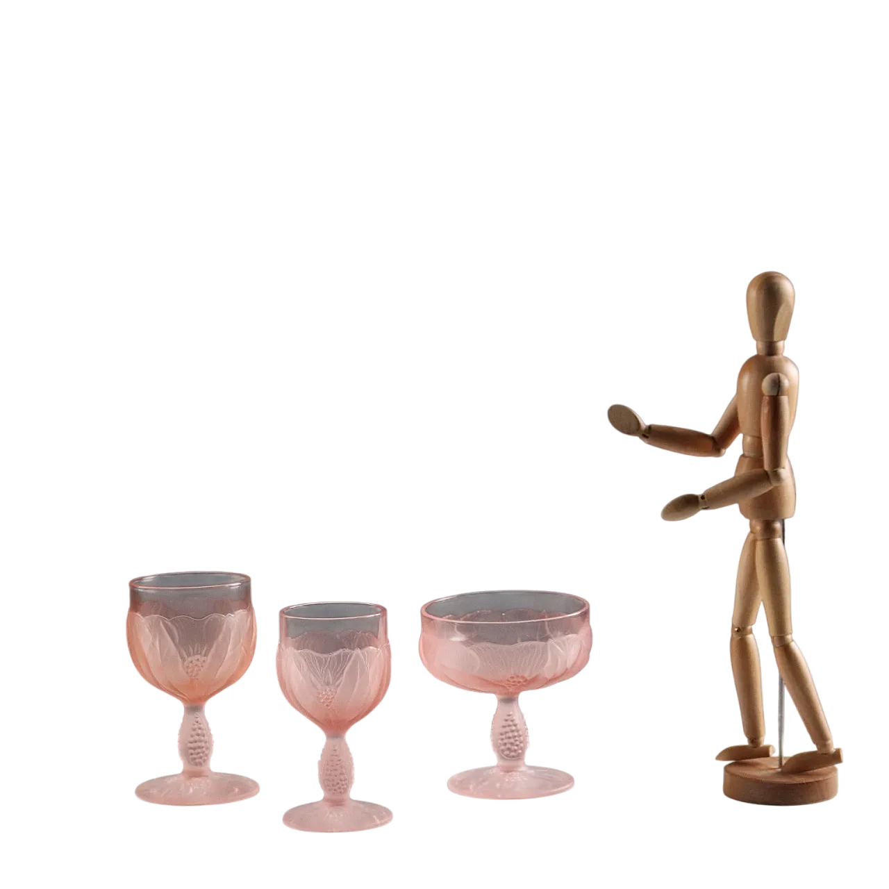 Bicchieri in vetro dai toni rosa con motivo vegetale, '900 11