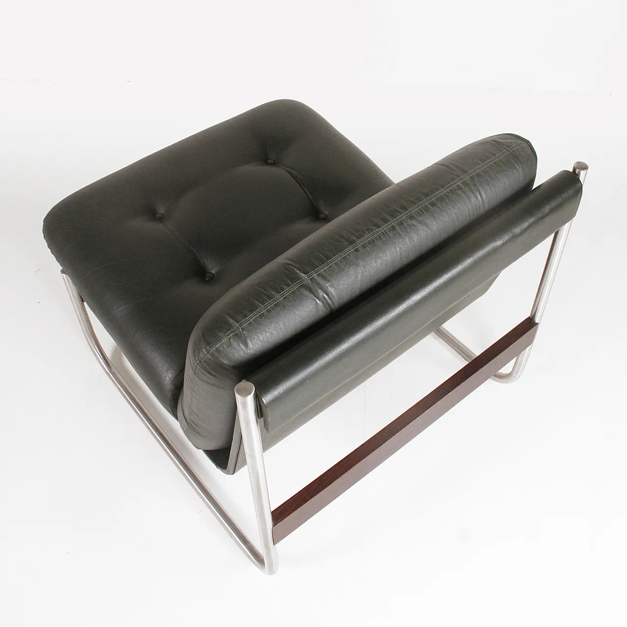 Coppia di poltrone in legno e pelle, anni '70 5