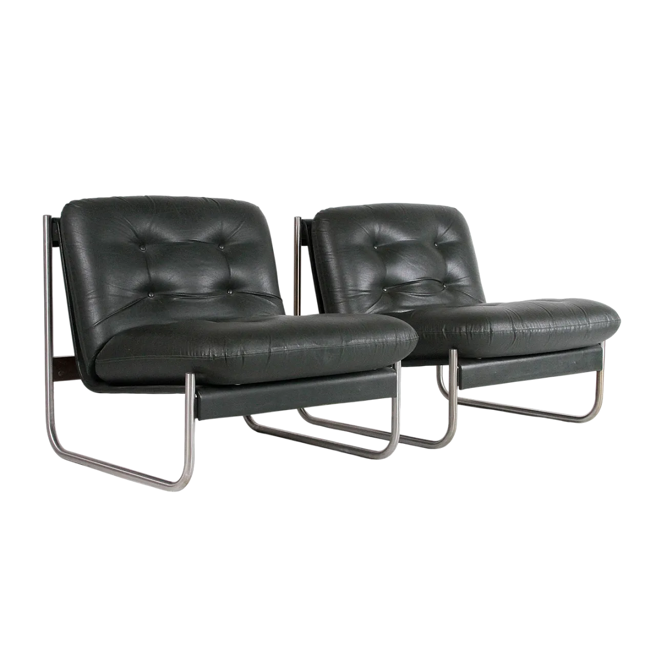 Coppia di poltrone in legno e pelle, anni '70 11