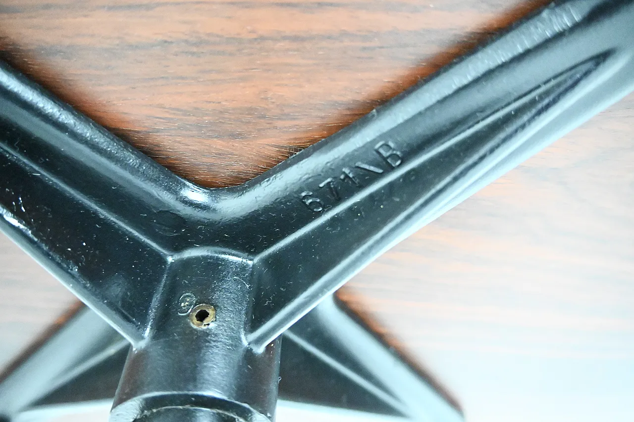 Poltrona e ottomana di Charles & Ray Eames per Herman Miller, anni '70 11