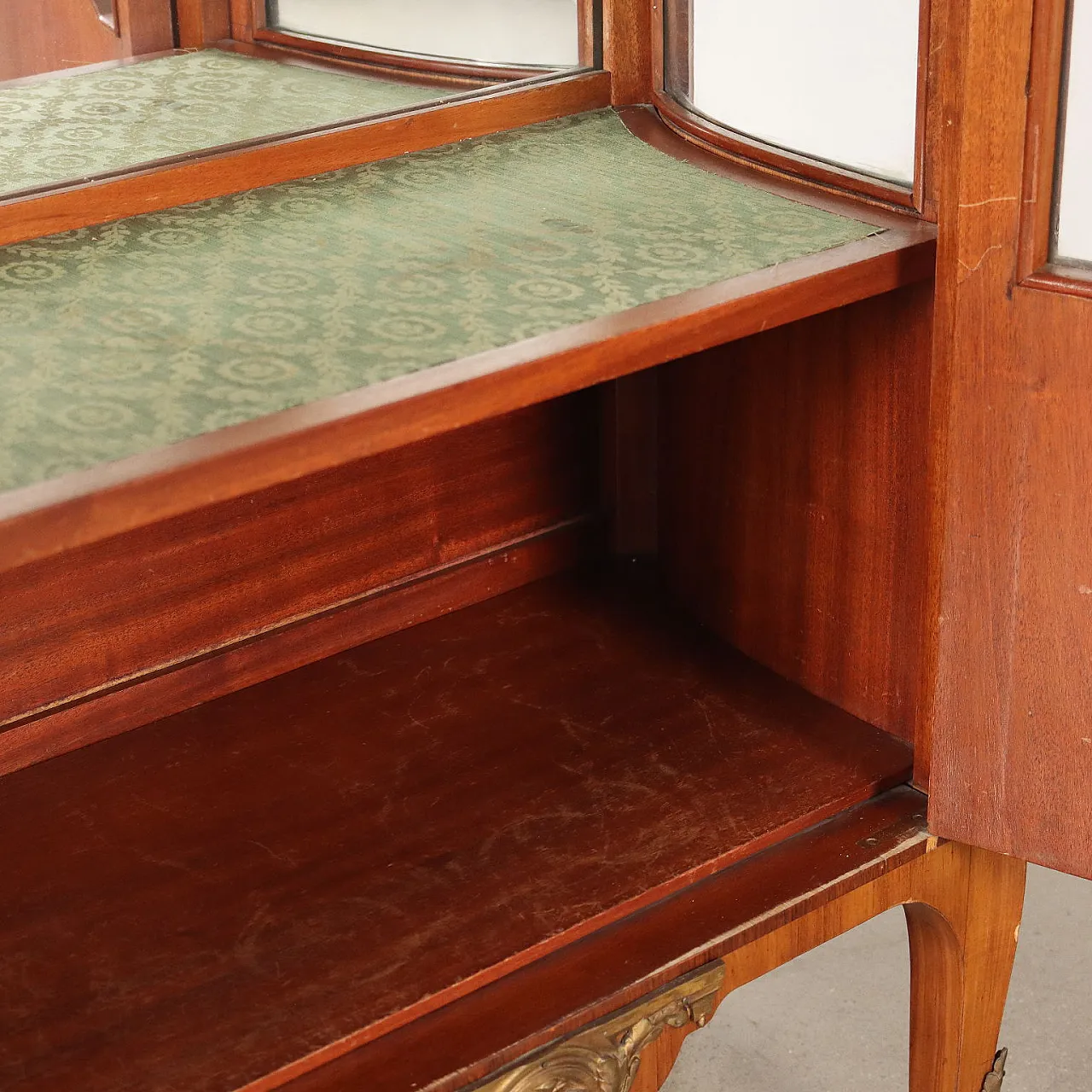 Neoclassical bois de rose display cabinet with marble top, early 1900s 8