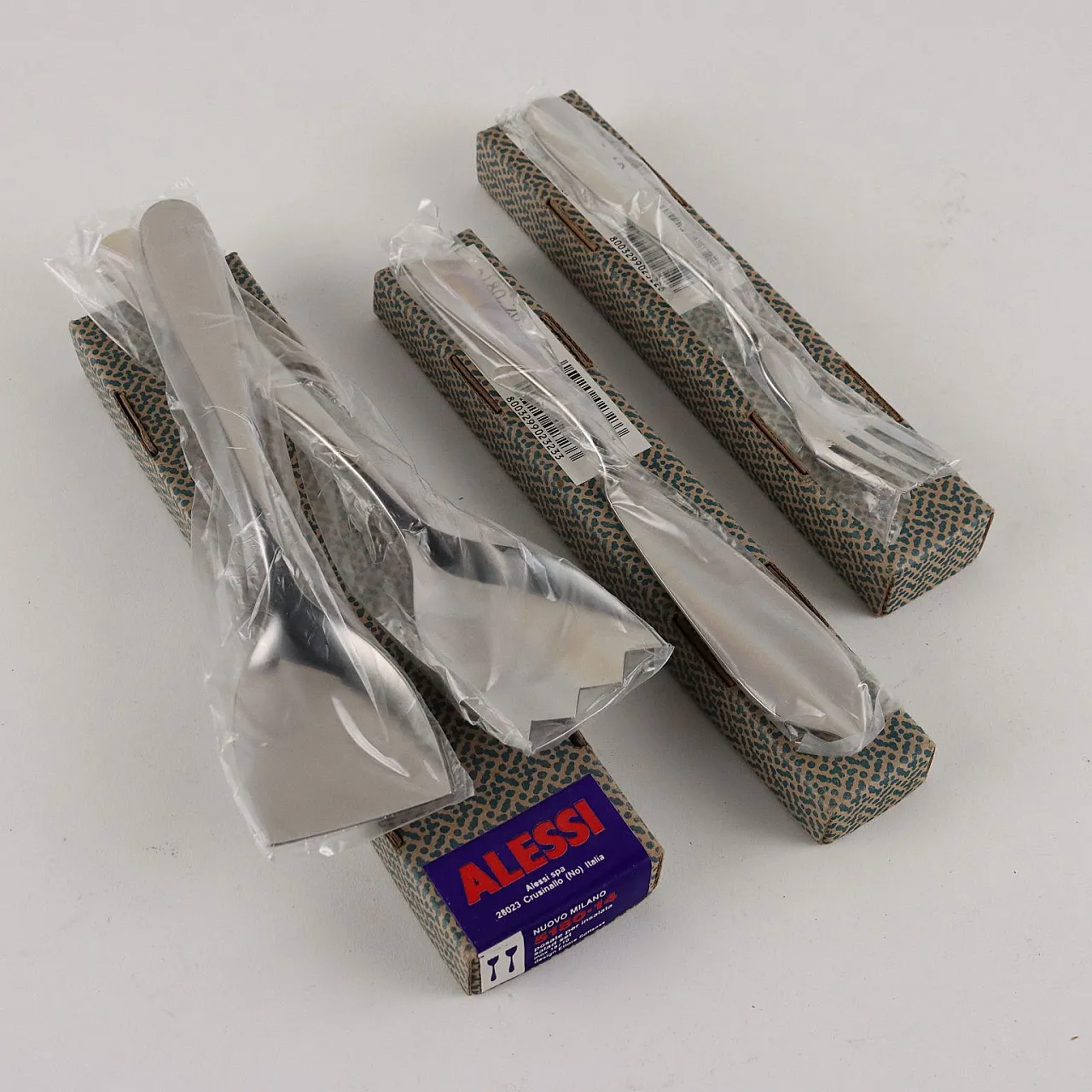 Servizio di posate di Ettore Sottsass per Alessi, anni '80 7