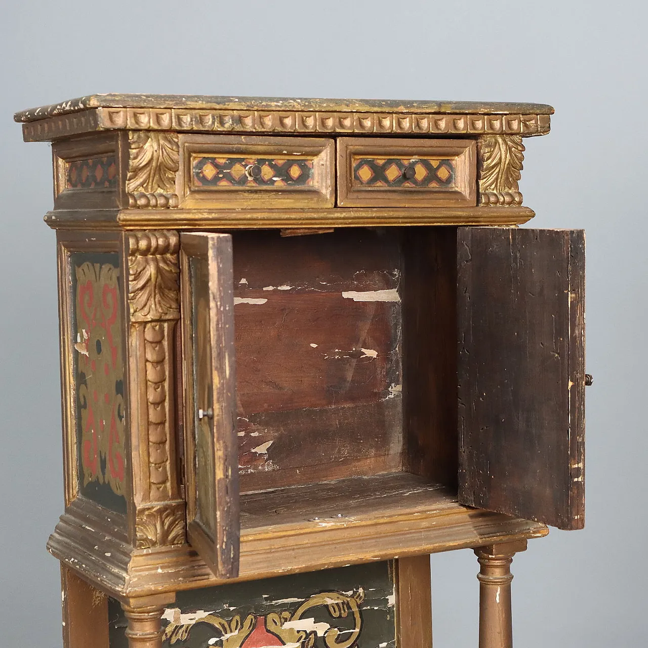 Pair of small cabinets, early 20th century 5