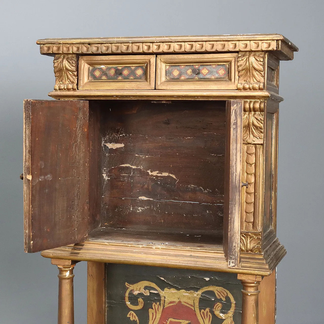 Pair of small cabinets, early 20th century 6