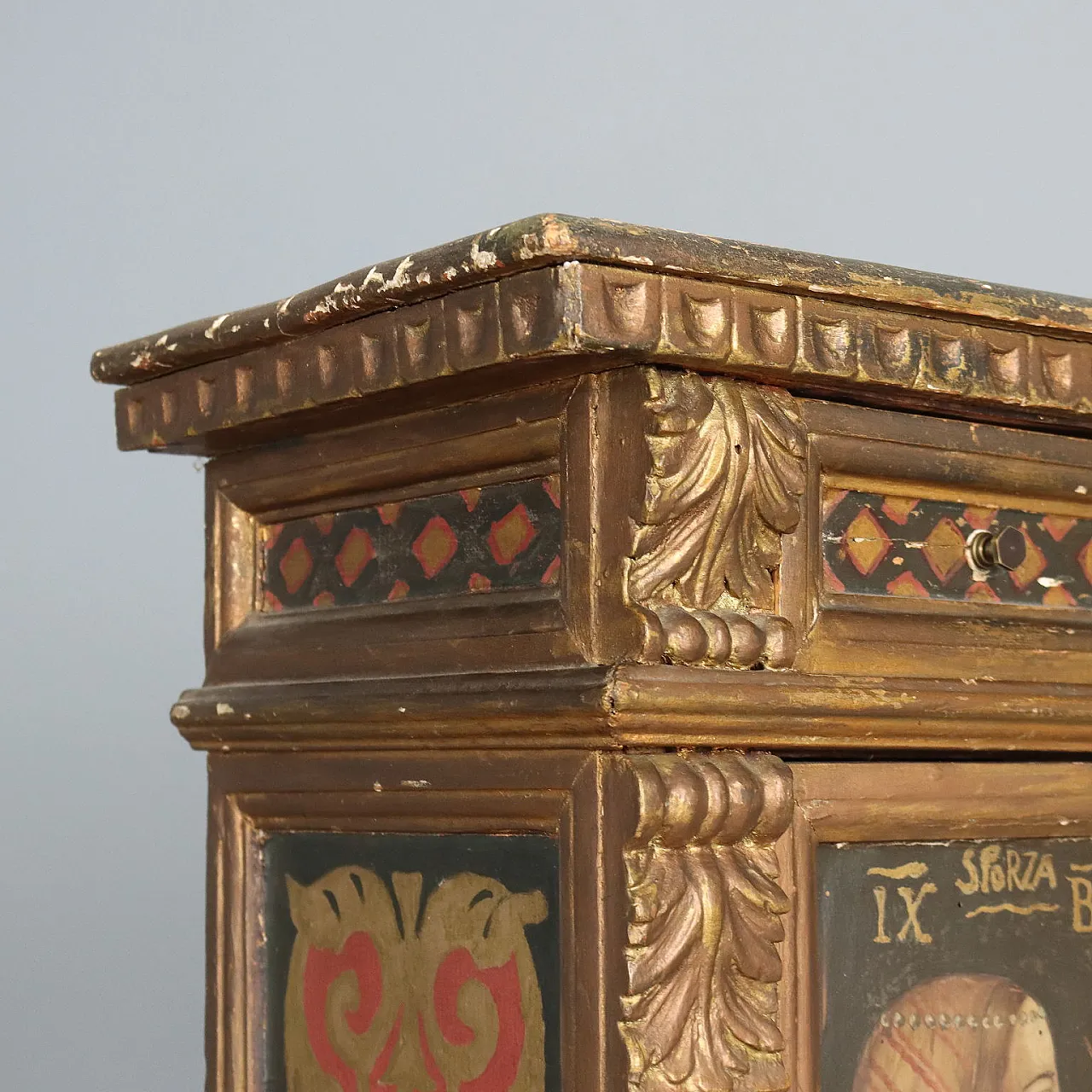 Pair of small cabinets, early 20th century 7