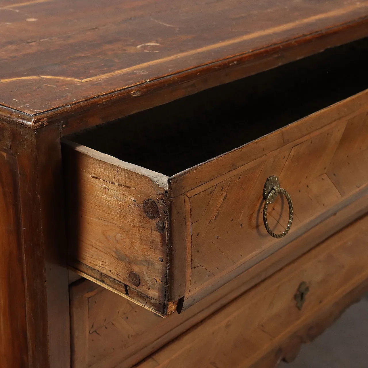 Cassettone neoclassico veneziano in acero, fine '700 5