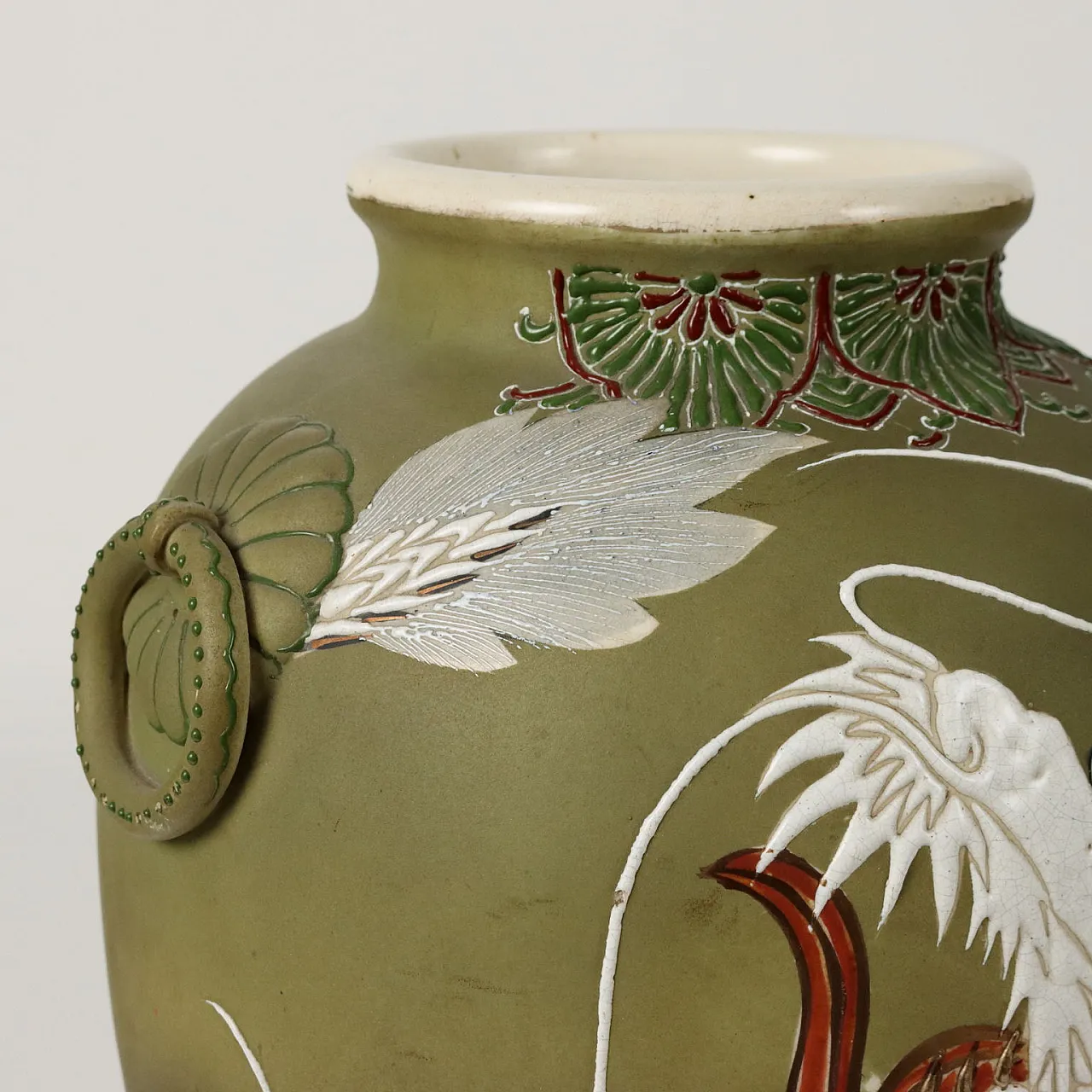 Pair of ceramic vesas with dragons decor 6