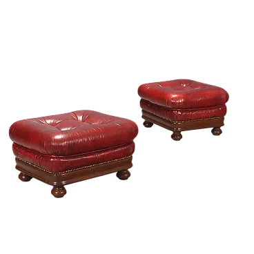 Coppia di pouf in faggio tinto noce e pelle bordeaux, primo '900