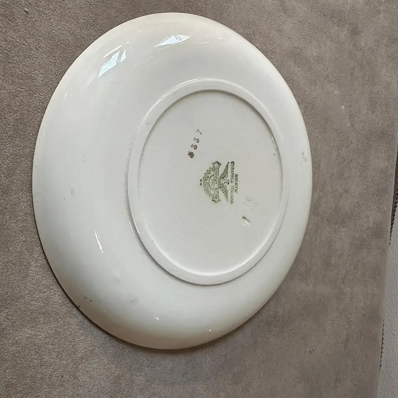 Piatto rotondo in ceramica di Guido Andlovitz per Laveno, anni '30 5