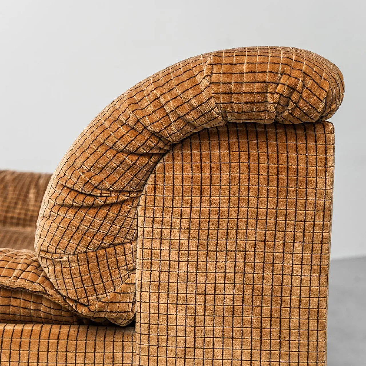 Doimo Salotti armchair bed in brown velvet, 1970s 4