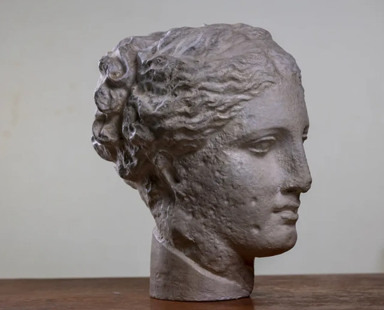 Testa della dea greca Igea, scultura in gesso, inizio '900 3