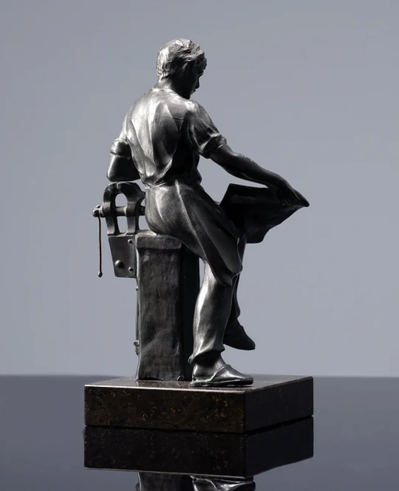 Statuetta in metallo, inizio '900 4