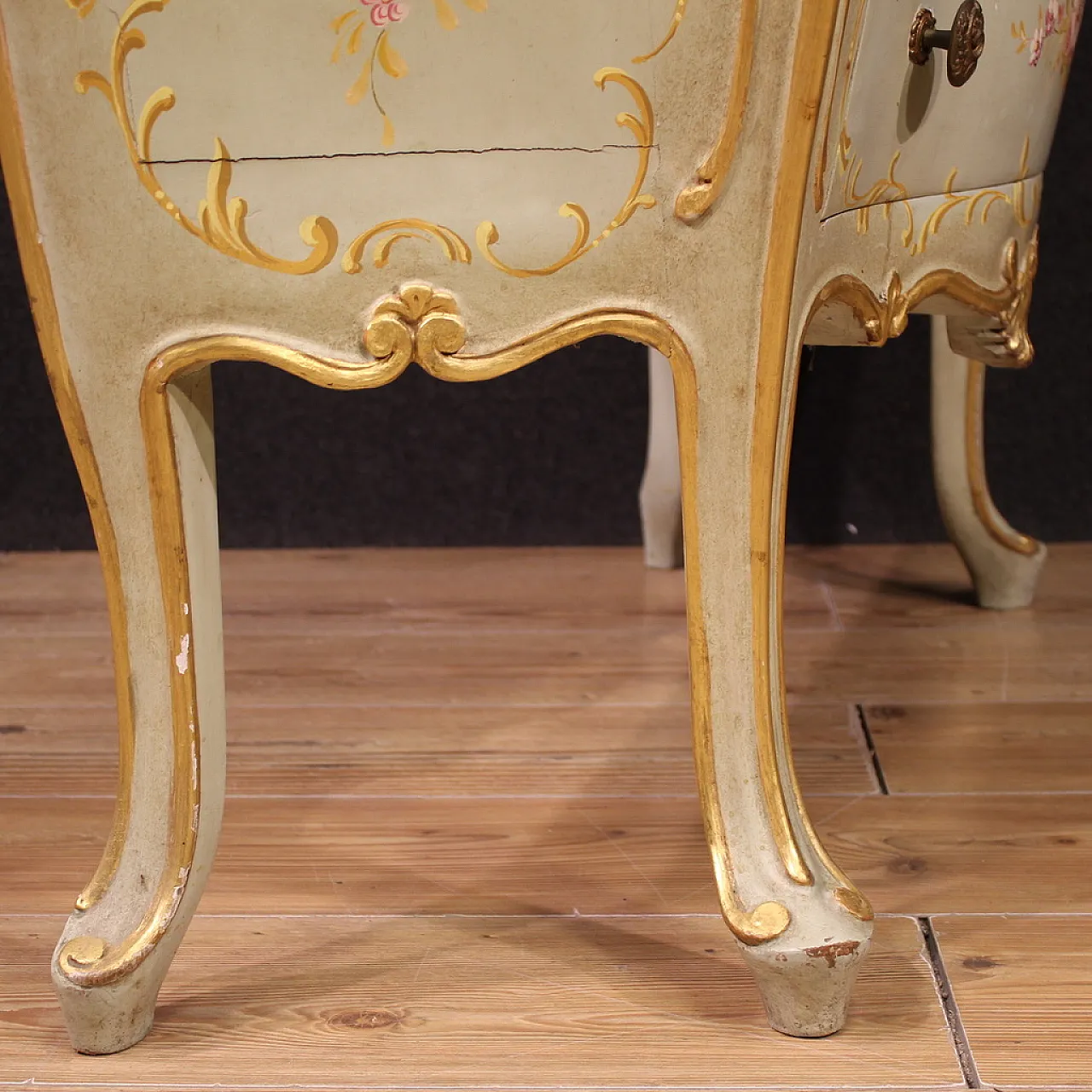 Comò veneziano laccato, dipinto e dorato, '900 7