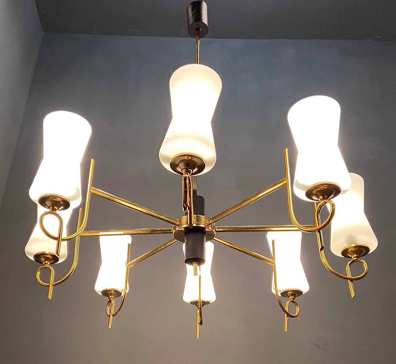 Large brass chandelier with opaline glass lampshades from Stilnovo, 1950s 2