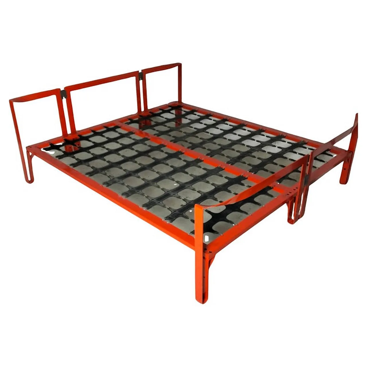 Vanessa red metal double bed by Tobia Scarpa for Gavina, 70s 1