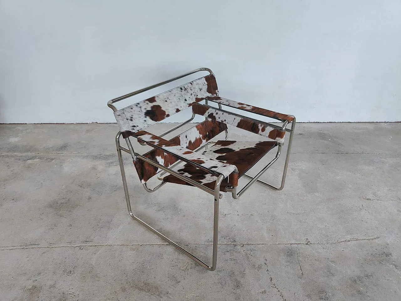 Poltrona Wassily in cavallino di Marcel Breuer per Knoll, anni 2000 9